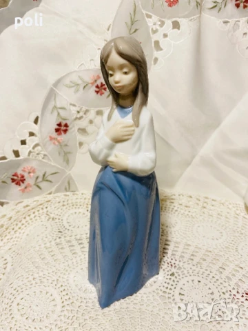 порцеланова статуетка Nao