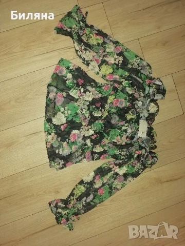 Нова блуза RIVER ISLAND - M размер