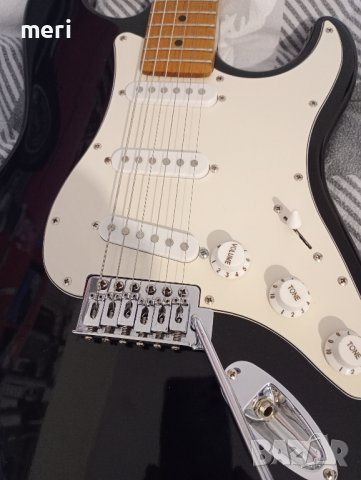 Електрическа китара тип stratocaster, снимка 4 - Китари - 43771197