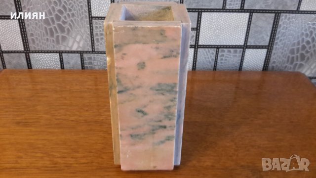 Мраморна ваза има забележки височина 21см ширина 9,5см , снимка 10 - Вази - 43593966