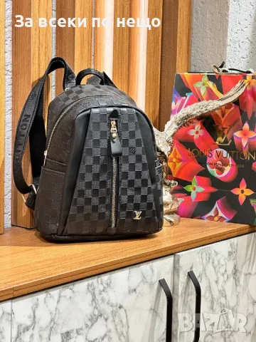 Louis Vuitton Дамска Раница Луис Витон - Налични Различни Цветове Код D1647, снимка 2 - Раници - 48735292