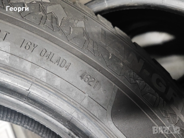 2бр.зимни гуми 235/65/16C Semperit, снимка 6 - Гуми и джанти - 52789097