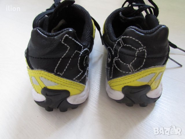 Готини футболни стоножки-nike, снимка 4 - Детски маратонки - 27208233