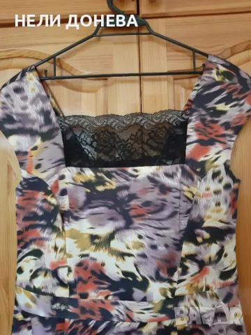 Красива Рокля на Rosi Fashion Цветна с Черна Дантела!НОВА с Етикет!№46, снимка 3 - Рокли - 50277455