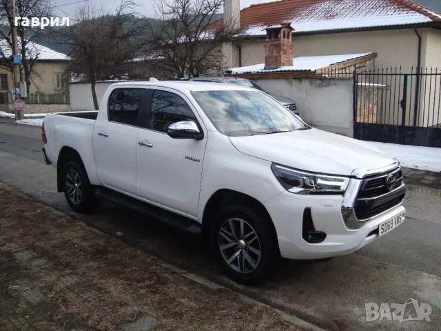 тойота хайлукс 2.4д-4д