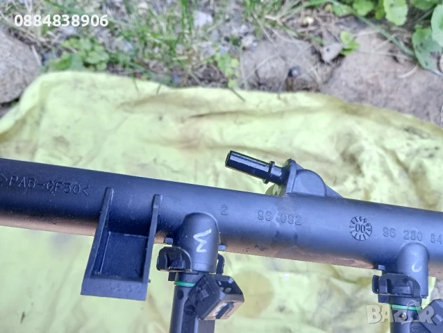 Горивна рейка с дюзите на нея за Citroen Xsara Picasso (N68) 1.8 16V (115 Hp) Ксара пикасо бензин., снимка 5 - Части - 47738820