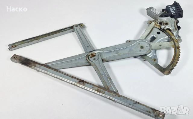 Преден Десен Стъклоповдигач Стъклоподемним Тойота Корола Версо Toyota Corolla Verso 2004-2009г