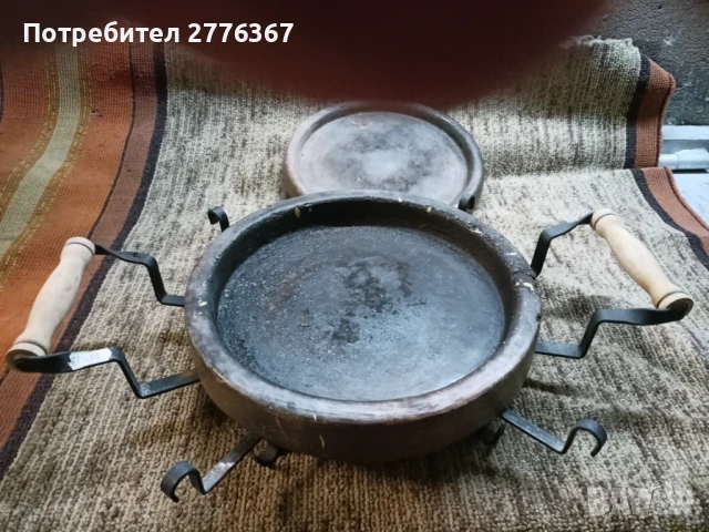 Сач глинен с метална стойка, ковано желязо, снимка 1