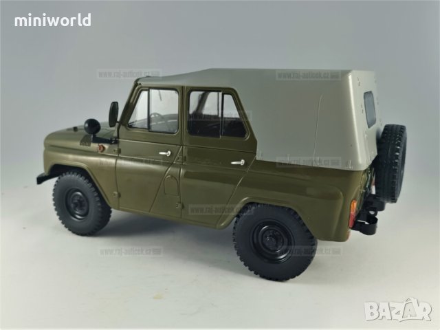 УАЗ 469 - мащаб 1:18 на Premium ClassiXXs моделът е нов в кутия UAZ, снимка 10 - Колекции - 40007308