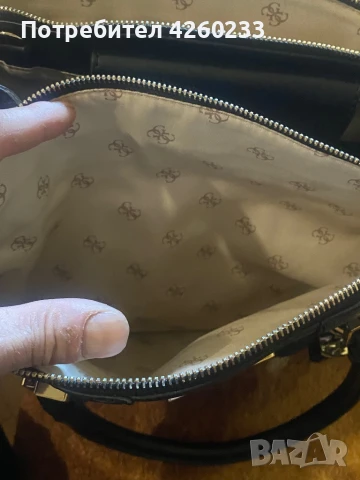 Чанта GUESS, снимка 3 - Чанти - 50993917