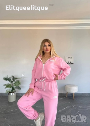 дамски екипи найк , снимка 2 - Спортни екипи - 52383278