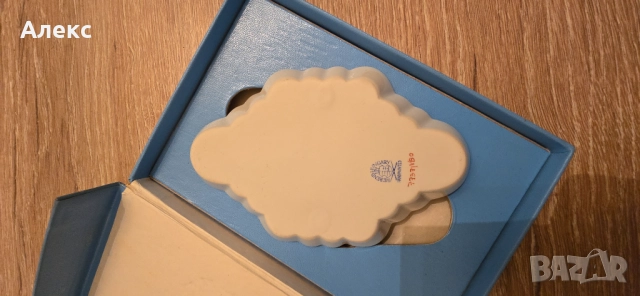 Herend Hungary Queen Victoria модел, Диамантена чиния.Нова в оригиналната си кутия!, снимка 4 - Антикварни и старинни предмети - 52682426