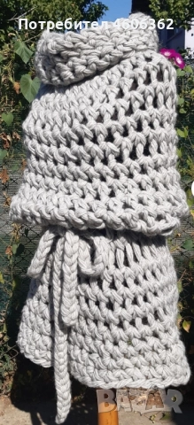 уникално ръчно изплетено пончо 