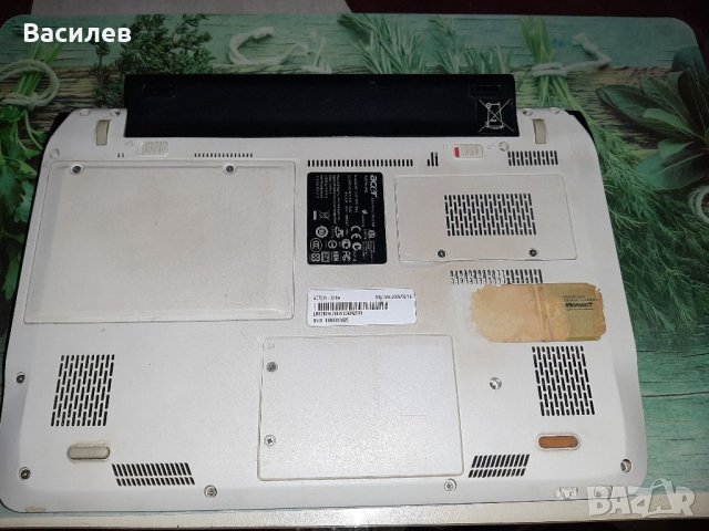 Acer Aspire One , снимка 7 - Лаптопи за дома - 38138394