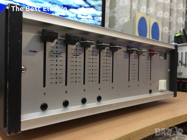 Аудио Усилвател и Смесител Philips LBB1143/00  / 50-70-100 волта, снимка 4 - Ресийвъри, усилватели, смесителни пултове - 28172582