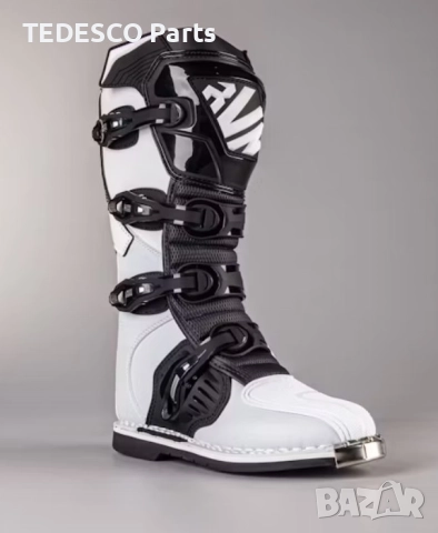 BLACK FRIDAY месец - НОВИ ботуши RAVEN - 44 номер, снимка 2 - Спортна екипировка - 51609619