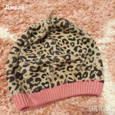 Зимни Шапки , снимка 4 - Шапки - 53056875