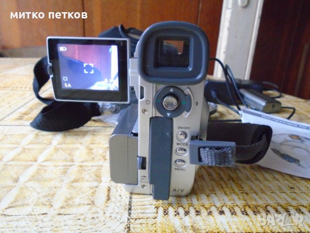 видеокамера Sony, снимка 5 - Камери - 44014105