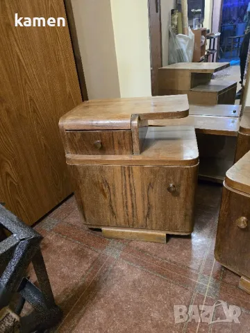 Тоалетка с нощни шкафчета, снимка 3 - Тоалетки - 49606432