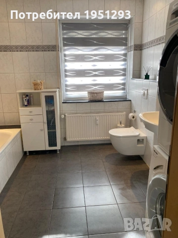 Продавам 4-стаен апартамент с килер и гараж в Германия, снимка 10 - Апартаменти - 53576105