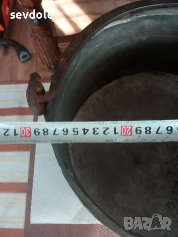 Красив,старинен бакър(менче,котле)--10 литра.Цената не подлежи на коментар., снимка 3 - Други - 48074245