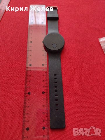 Модерен дизайн електронен часовник с силиконова каишка - 8712, снимка 3 - Мъжки - 34790231