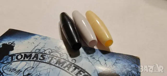 3 цвята накрайници за ръчка(arm bar)  на Squier Tremolo, снимка 3 - Китари - 48915144