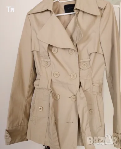 Тренч в цвят беж