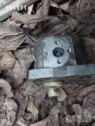 Хидравлична помпа , снимка 2 - Индустриална техника - 52966856