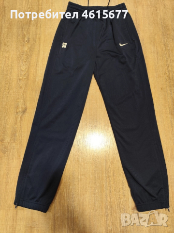 долнище на Nike, снимка 2 - Детски анцузи и суичери - 52101719