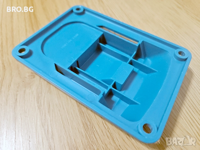 Стойка / държач за инструмент / уред Makita , снимка 3 - Други инструменти - 52399013