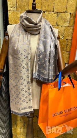 шалове louis vuitton burberry hermes , снимка 8 - Шалове - 52022979