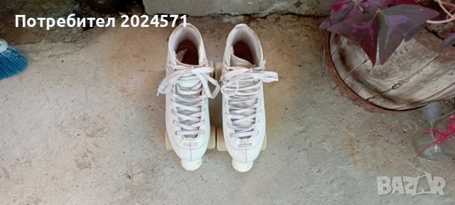 Детски ролкови кънки, снимка 4 - Ролери, кънки - 37612495