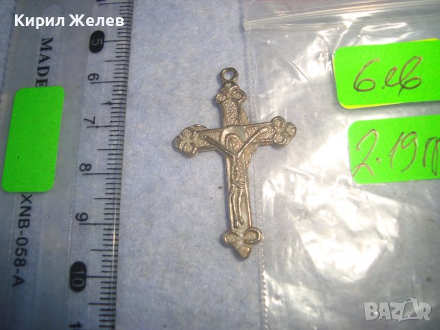 СТАРО ПОСРЕБРЕНО НАГРЪДНО МАЛКО РАЗПЯТИЕ ДВУСТРАННО КРЪСТЧЕ 20166, снимка 3 - Други ценни предмети - 36982738