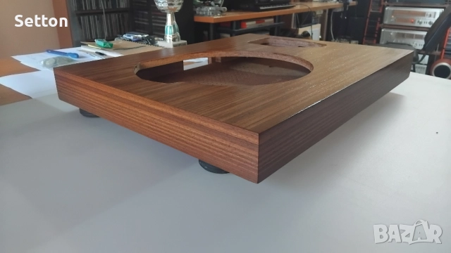 AKAI AP B20 B21 плинт /основа/