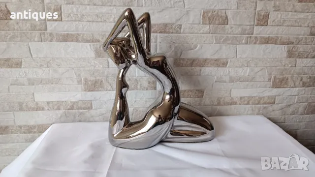 Голяма порцеланова фигура - Жена - 26см, снимка 6 - Антикварни и старинни предмети - 50217693