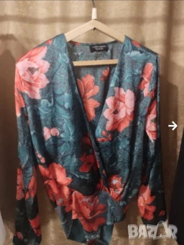 Копринено боди на Zara