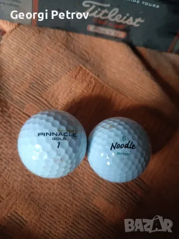 Четири голф топки, снимка 3 - Голф - 49706481