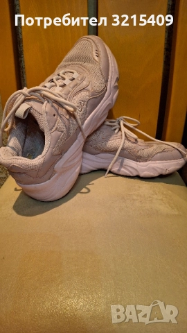 Fila дамски маратонки 40 номер , снимка 4 - Маратонки - 52426216