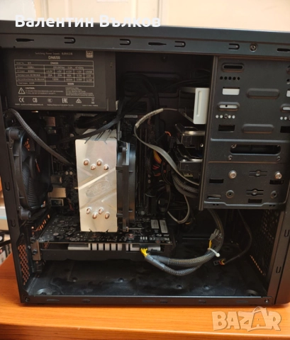 Настолен компютър  със мишка и клавиатура и монитор и колонка , снимка 3 - За дома - 52551269