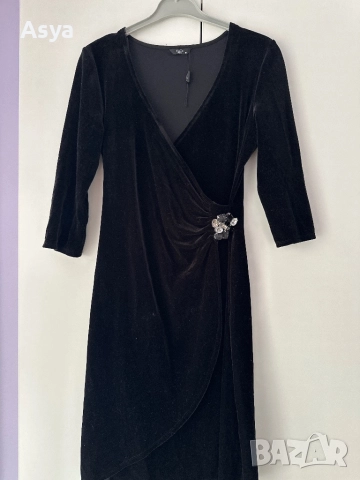 Черна елегантна рокля M&Co petite, снимка 2 - Рокли - 43037939