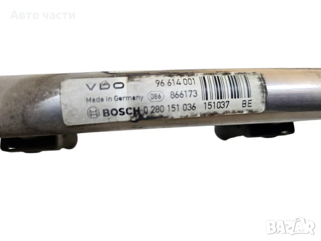 Горивна рейка с дюзи за Мерцедес Mercedes-Benz Aclass W168 0280151036 - 0280155753 , снимка 2 - Части - 51126801