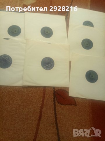 Продавам плочи на Фредерик Шопен