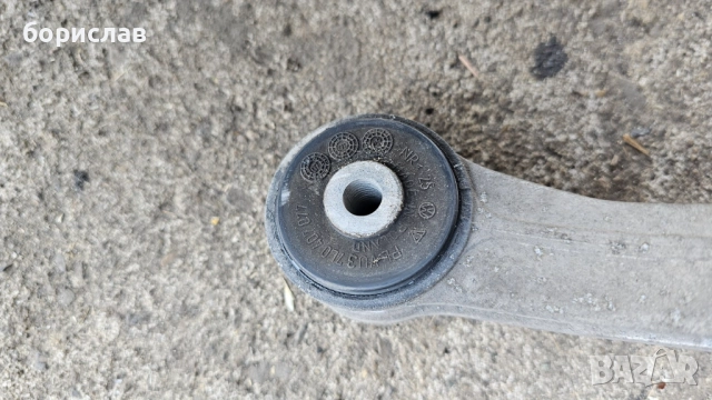 Горен ляв носач за audi Q7 , снимка 8 - Части - 51647189