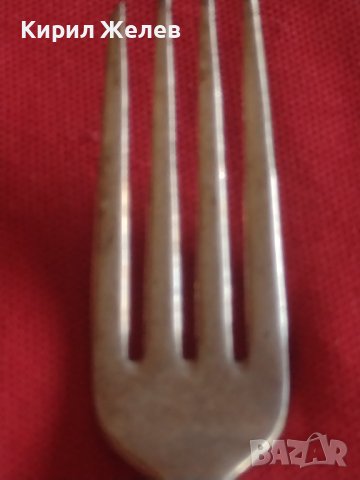 Стара вилица с маркировка E P N S за КОЛЕКЦИЯ ДЕКОРАЦИЯ БИТОВ КЪТ 42123, снимка 2 - Други ценни предмети - 43844810