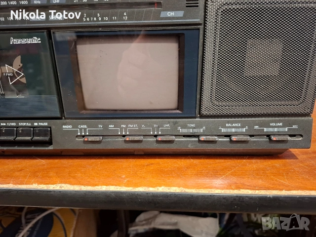 Продава се касетофон hanseatic. , снимка 2 - Радиокасетофони, транзистори - 53459327