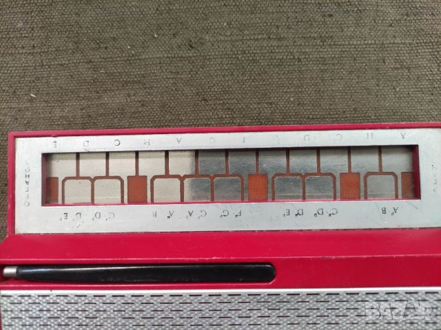 Продавам съветска музикална играчка Органола, снимка 2 - Други ценни предмети - 36692640