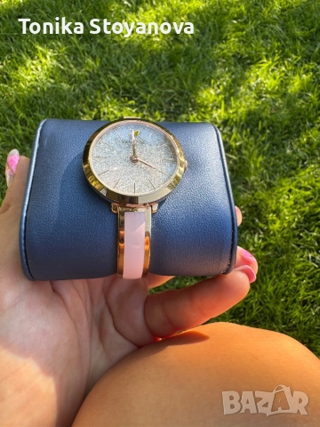 Часовник на Swarovski, модел Swarovski Crystalline Delight, снимка 5 - Дамски - 51728814