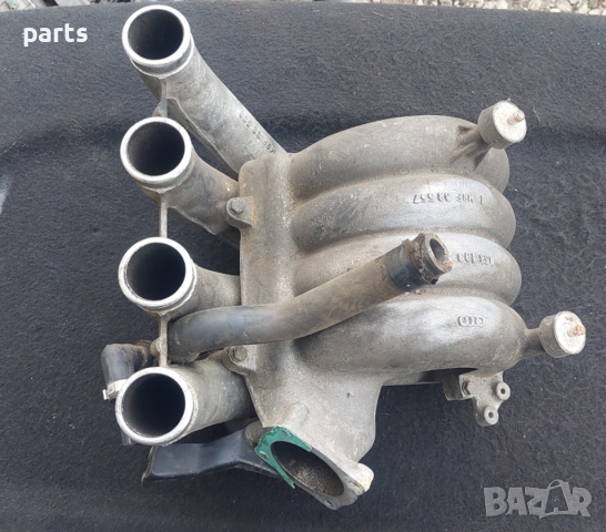 Всмукателен Колектор Ауди А4 B5 1.8 Бензин - A3 8L - VW Пасат 5 - 1MBF33557 - 058133206D N, снимка 2 - Части - 44880673