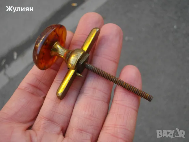 СТАРА ДРЪЖКА КЕХЛИБАР БАКЕЛИТ КАТАЛИН 